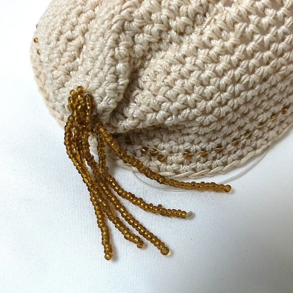 Vintage Hand-Crocheted Pillbox Fascinator Hat with golden beaded tussle - Picture 7 of 12